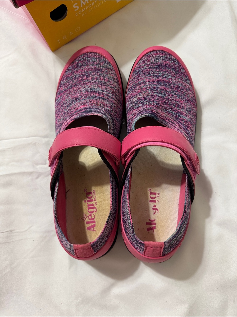 Alegria TRAQ Qutie Pink Mary Jane Comfort Shoes Size 41 EUC w/ Box - Picture 3 of 5